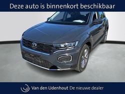 Grijs Gebruikt 2021 VW T-Roc Style SUV | € 26.940 (Goede deal)
