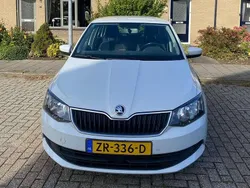 Wit Gebruikt 2017 Skoda Fabia Drive Hatchback | € 6.000 (Eerlijke prijs)