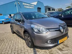 Grijs Gebruikt 2016 Renault Clio GrandTour Expression Stationwagen | € 4.950 (Super prijs)