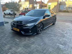 Zwart Gebruikt 2017 Honda Civic Sport Sedan | € 18.950 (Eerlijke prijs)