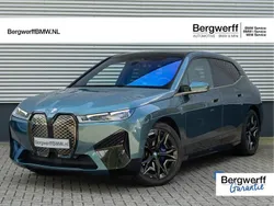Blauw Gebruikt 2022 BMW iX Comfort Edition SUV | € 69.875 (Eerlijke prijs)