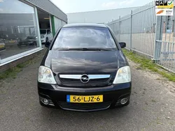 Zwart Gebruikt 2010 Opel Meriva Cosmo MPV | € 1.650 (Eerlijke prijs)