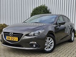 Bruin Gebruikt 2015 Mazda 3 Hatchback | € 11.950 (Goede deal)