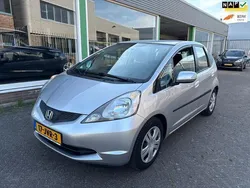 Grijs Gebruikt 2009 Honda Jazz Comfort Hatchback | € 6.450 (Eerlijke prijs)