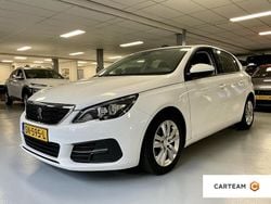 Wit Gebruikt 2018 Peugeot 308 Active Hatchback | € 10.950 (Eerlijke prijs)