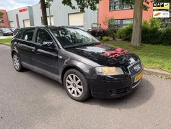 Zwart Gebruikt 2005 Audi A3 Sportback Attraction Hatchback | € 850