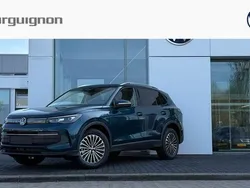 Blauw Nieuw 2024 VW Tiguan Edition SUV | € 51.776 (Eerlijke prijs)