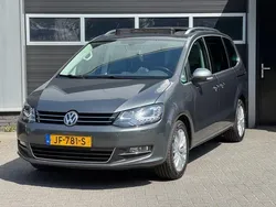 Grijs Gebruikt 2016 VW Sharan Highline MPV | € 18.950 (Eerlijke prijs)