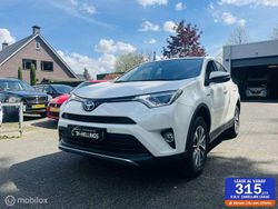 Wit Gebruikt 2017 Toyota RAV4 Hybrid Style SUV | € 19.450 (Eerlijke prijs)
