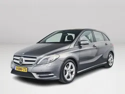 Grijs Gebruikt 2014 Mercedes B180 Prestige MPV | € 9.900 (Goede deal)