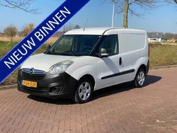 Wit Gebruikt 2013 Opel Combo MPV | € 3.745 (Eerlijke prijs)