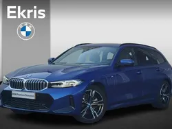 Blauw Gebruikt 2024 BMW 320 M Sport Stationwagen | € 43.950 (Iets duurder)