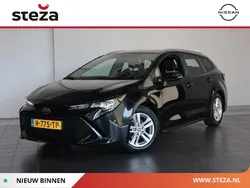Zwart Gebruikt 2022 Toyota Corolla Active Stationwagen | € 20.949 (Eerlijke prijs)