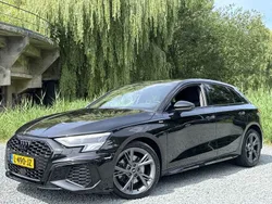 Zwart Gebruikt 2021 Audi A3 Hatchback | € 25.745 (Eerlijke prijs)