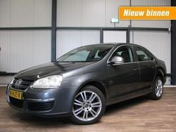 Grijs Gebruikt 2009 VW Jetta Comfortline Sedan | € 2.990