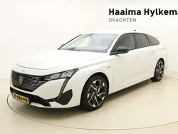 Grijs Gebruikt 2022 Peugeot 308 Allure Stationwagen | € 25.450 (Eerlijke prijs)