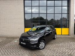 Zwart Gebruikt 2022 Dacia Sandero Hatchback | € 15.935 (Goede deal)