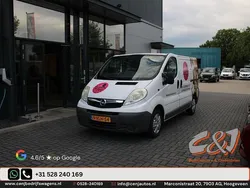 Wit Gebruikt 2011 Opel Vivaro Van | € 2.250 (Goede deal)