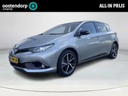 Grijs Gebruikt 2018 Toyota Auris Hybrid Executive Hatchback | € 18.950 (Eerlijke prijs)