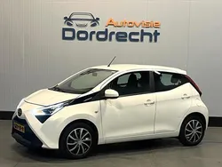 Wit Gebruikt 2020 Toyota Aygo Hatchback | € 7.500 (Super prijs)