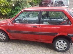 Rood Gebruikt 1991 Rover 114 Hatchback | € 2.750