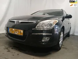 Zwart Gebruikt 2008 Hyundai i30 Dynamiq Stationwagen | € 1.750 (Super prijs)