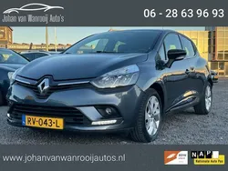 Grijs Gebruikt 2018 Renault Clio IV LIMITED Hatchback | € 9.450 (Eerlijke prijs)
