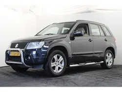 Zwart Gebruikt 2006 Suzuki Grand Vitara Exclusive SUV | € 5.750 (Eerlijke prijs)