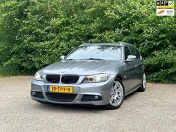 Grijs Gebruikt 2012 BMW 318 Luxury Line Stationwagen | € 6.950 (Eerlijke prijs)