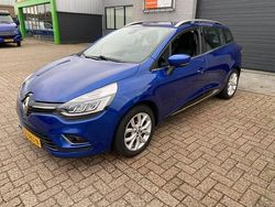Blauw Gebruikt 2018 Renault Clio GrandTour Intens Stationwagen | € 5.500 (Goede deal)
