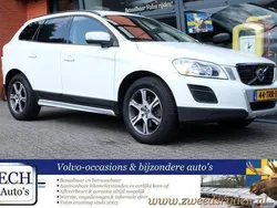 Wit, metallic lak Gebruikt 2012 Volvo XC60 Kinetic SUV | € 9.950 (Goede deal)