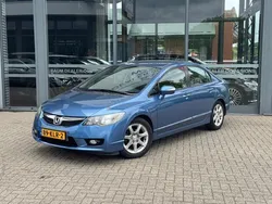 Blauw, metallic lak Gebruikt 2010 Honda Civic Comfort Sedan | € 4.950 (Eerlijke prijs)