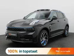 Zwart, metallic lak Nieuw 2025 Lynk & Co 01 SUV | € 37.750 (Iets duurder)