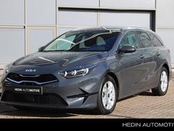 Grijs Gebruikt 2024 Kia Ceed Hatchback | € 26.845 (Duur)