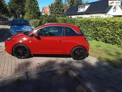 Rood Gebruikt 2013 Opel Adam Glam Hatchback | € 4.999 (Goede deal)
