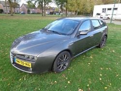 Grijs (metallic) Gebruikt 2006 Alfa Romeo 159 Stationwagen | € 1.850 (Super prijs)