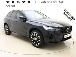 Zwart Gebruikt 2023 Volvo XC60 Plus SUV | € 45.250 (Eerlijke prijs)