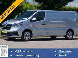 Zilver Nieuw 2024 Renault Trafic Luxe Van | € 34.500 (Goede deal)