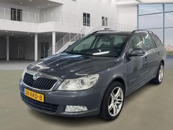 Grijs Gebruikt 2012 Skoda Octavia Business Line Stationwagen | € 3.295 (Super prijs)