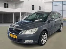 Grijs Gebruikt 2012 Skoda Octavia Business Line Stationwagen | € 3.295 (Super prijs)