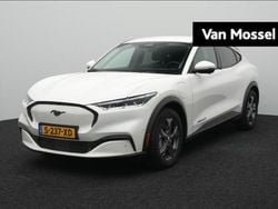 Wit Gebruikt 2023 Ford Mustang Mach-E SUV | € 33.845 (Eerlijke prijs)