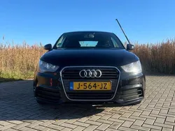 Zwart Gebruikt 2011 Audi A1 Attraction Hatchback | € 6.850 (Iets duurder)