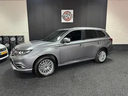 Grijs Gebruikt 2020 Mitsubishi Outlander SUV | € 22.945 (Goede deal)