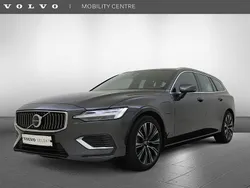 Grijs, metallic lak Gebruikt 2024 Volvo V60 Plus Stationwagen | € 46.935 (Eerlijke prijs)