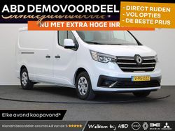 Blanc glacier Gebruikt 2024 Renault Trafic Komfort MPV | € 28.445