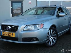 Grijs Gebruikt 2013 Volvo V70 Summum Stationwagen | € 12.900 (Eerlijke prijs)