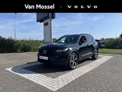 Zwart Gebruikt 2021 Volvo XC40 R-Design SUV | € 32.940 (Eerlijke prijs)