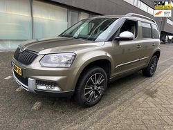 Groen (metallic) Gebruikt 2015 Skoda Yeti Outdoor Adventure SUV | € 7.249 (Eerlijke prijs)