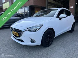 Wit Gebruikt 2019 Mazda 2 Inclusive Hatchback | € 12.450 (Eerlijke prijs)