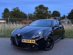 Zwart Gebruikt 2019 Alfa Romeo Giulietta MPV | € 16.950
